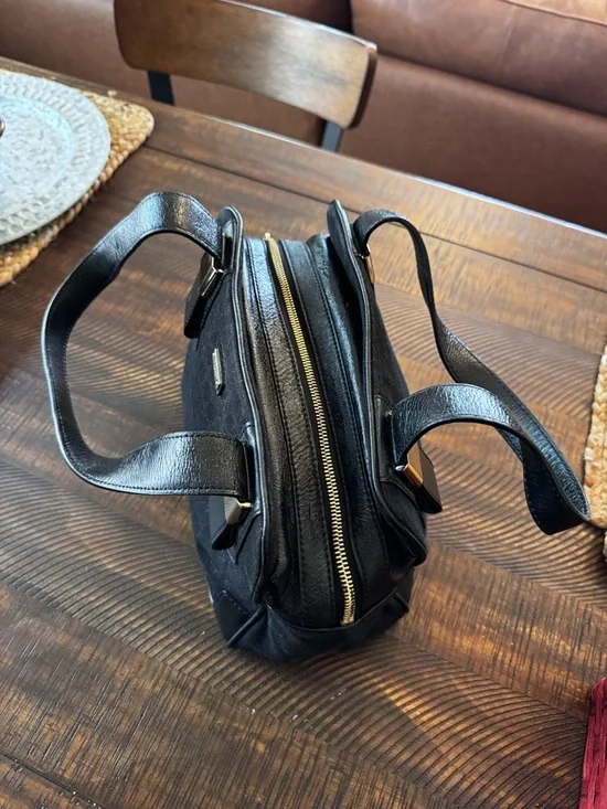 Kate Spade Jacquard &
Leather Shoulder Bag with Structured Designed preloved ❤️ - Picture 7 of 17